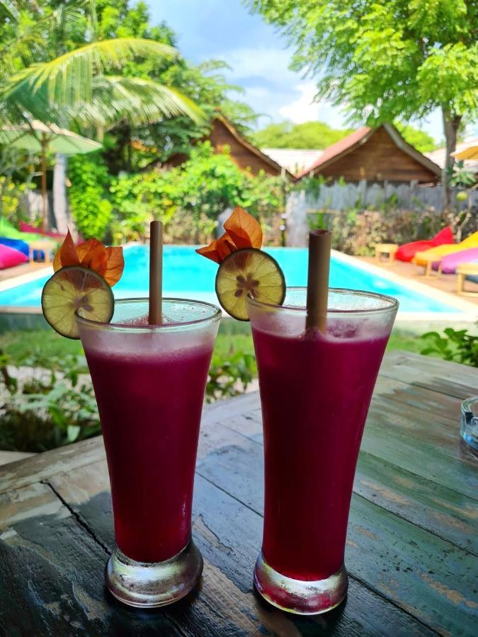 United Colors Of Gili Hotel Gili Meno Exterior photo