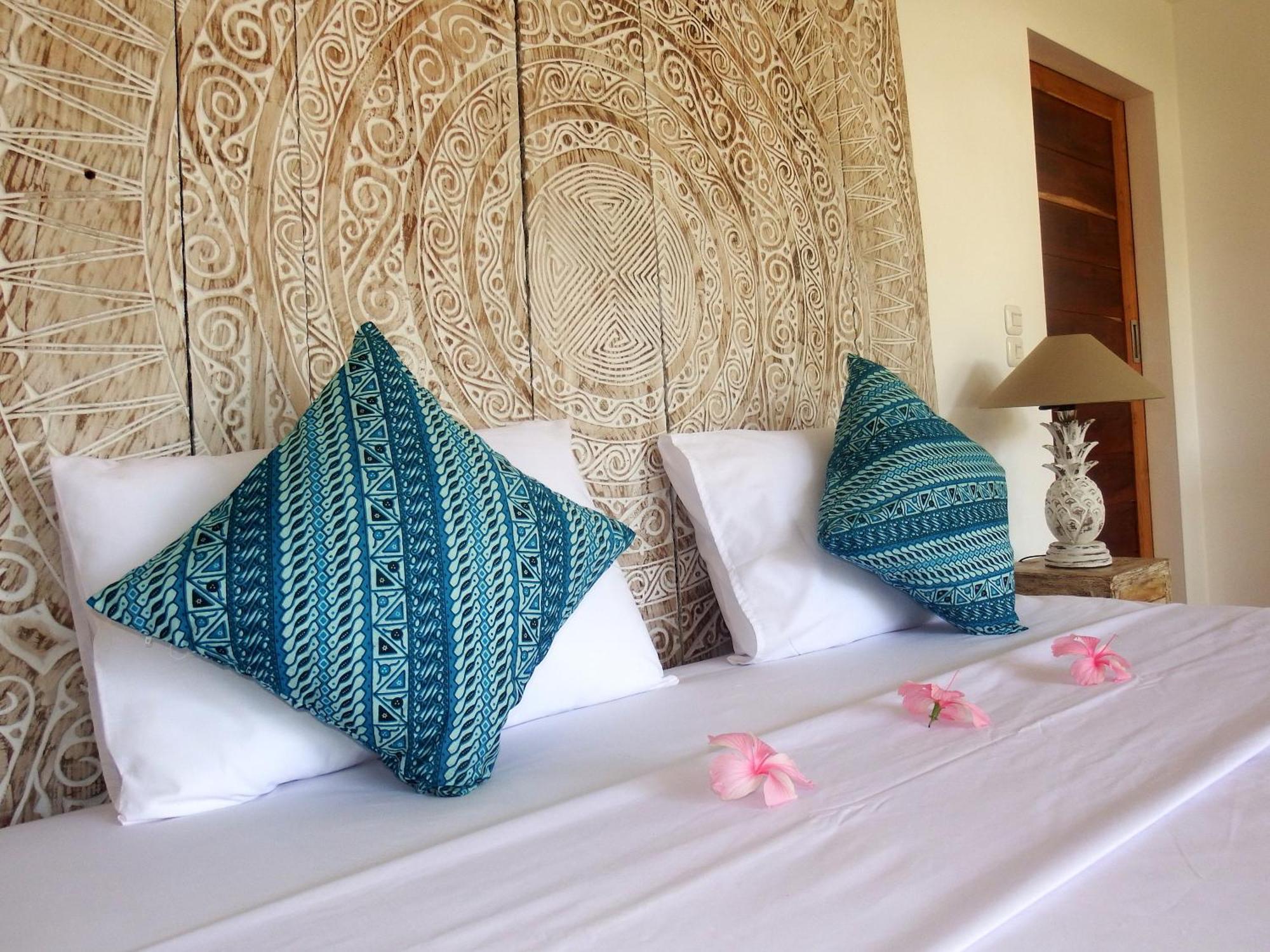 United Colors Of Gili Hotel Gili Meno Room photo