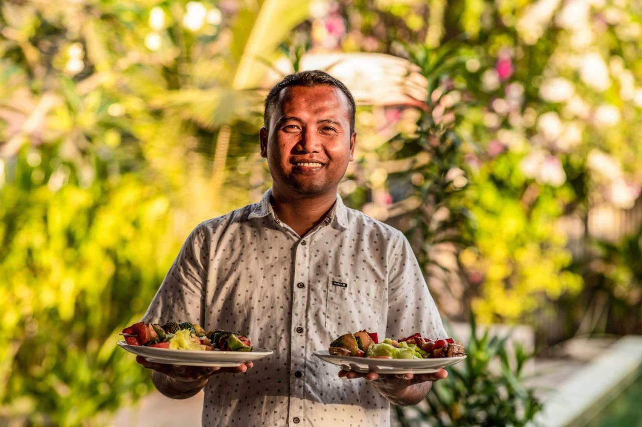 United Colors Of Gili Hotel Gili Meno Exterior photo